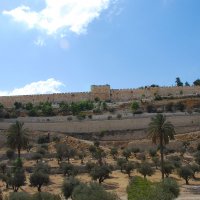 Израел - Ерусалим -долината Кедрон и Златната порта